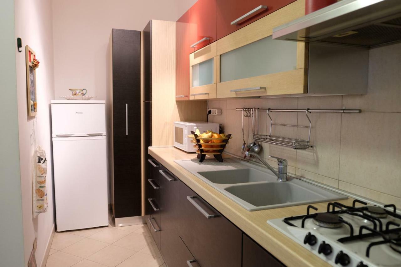 La Casa Di Tufo Appartement Palermo Buitenkant foto