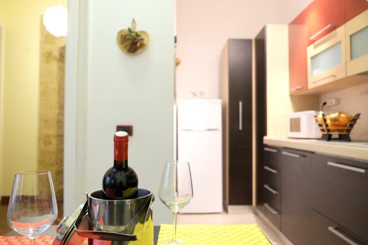 La Casa Di Tufo Appartement Palermo Buitenkant foto