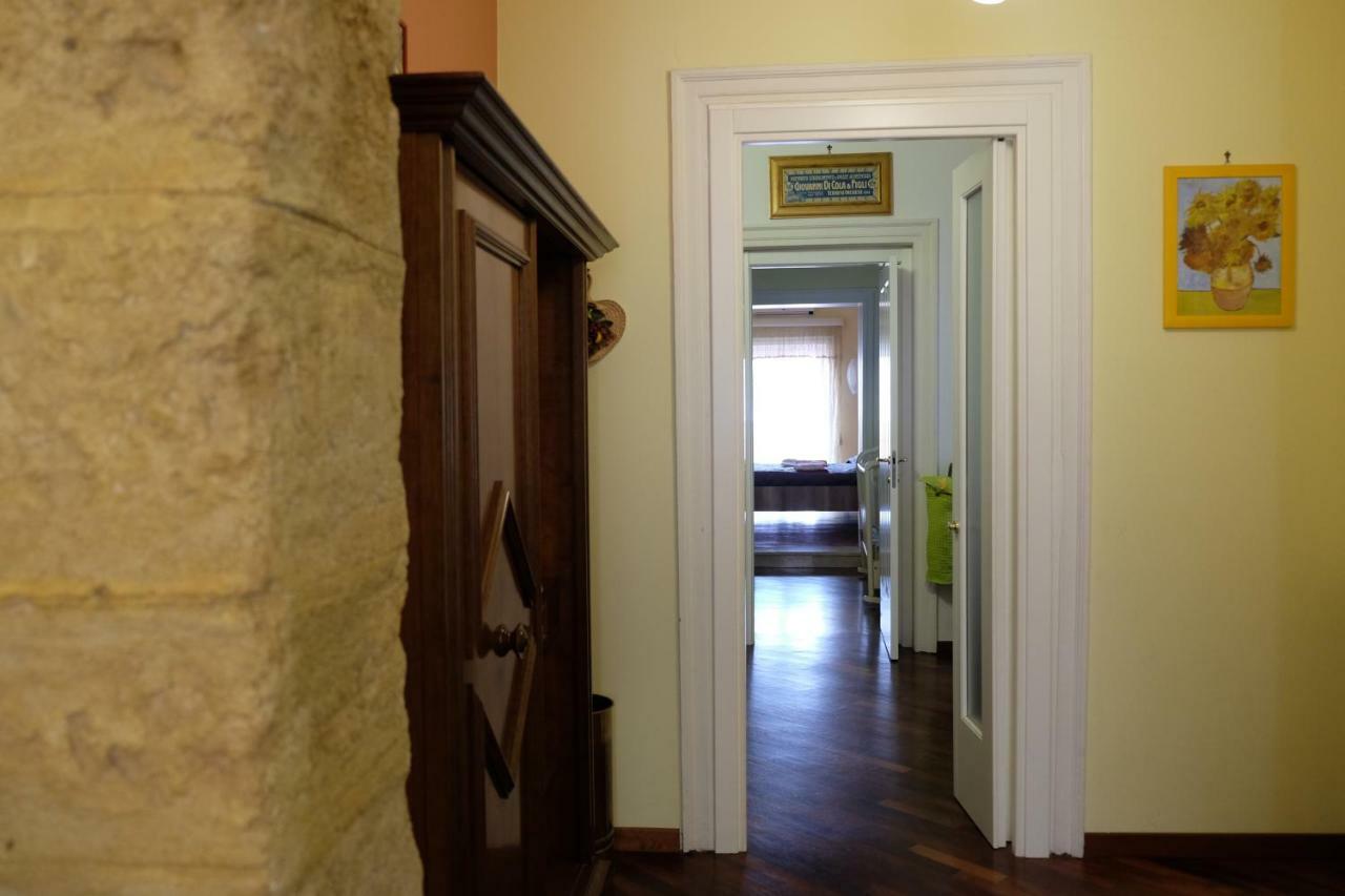 La Casa Di Tufo Appartement Palermo Buitenkant foto