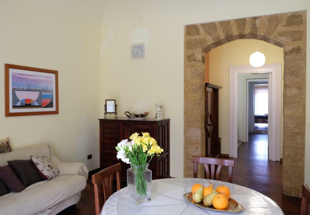 La Casa Di Tufo Appartement Palermo Buitenkant foto